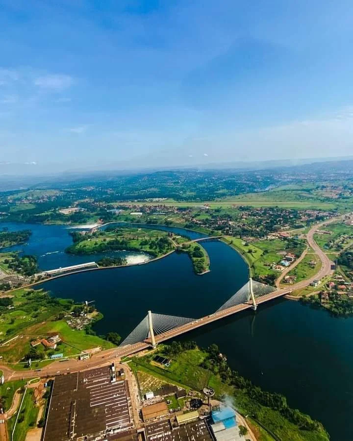 jinja1 T he source of the nile